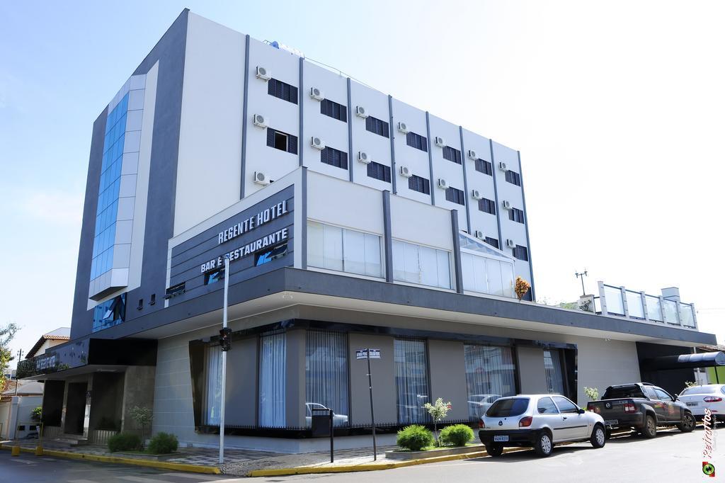 Regente Hotel Unaí Exterior foto